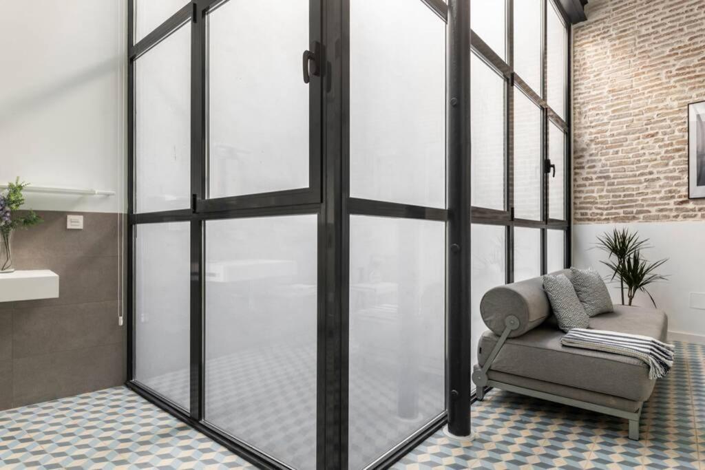 Apartamento Pop Art, Alameda De Hercules,loft Casco Antiguo
